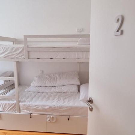 Owls Hostel Ribeiro Porto Buitenkant foto