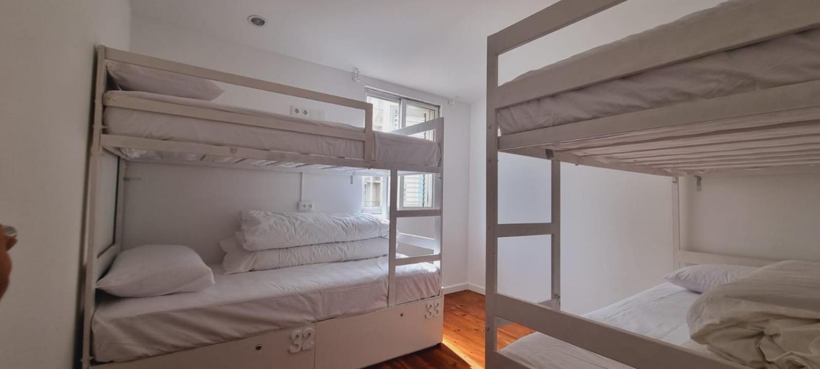 Owls Hostel Ribeiro Porto Buitenkant foto