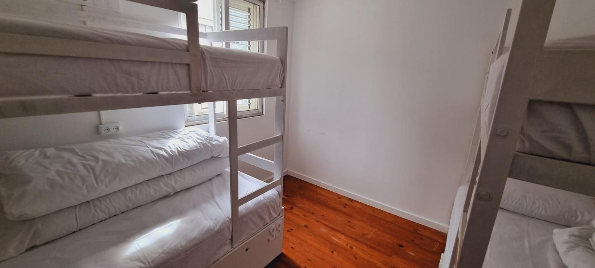 Owls Hostel Ribeiro Porto Buitenkant foto